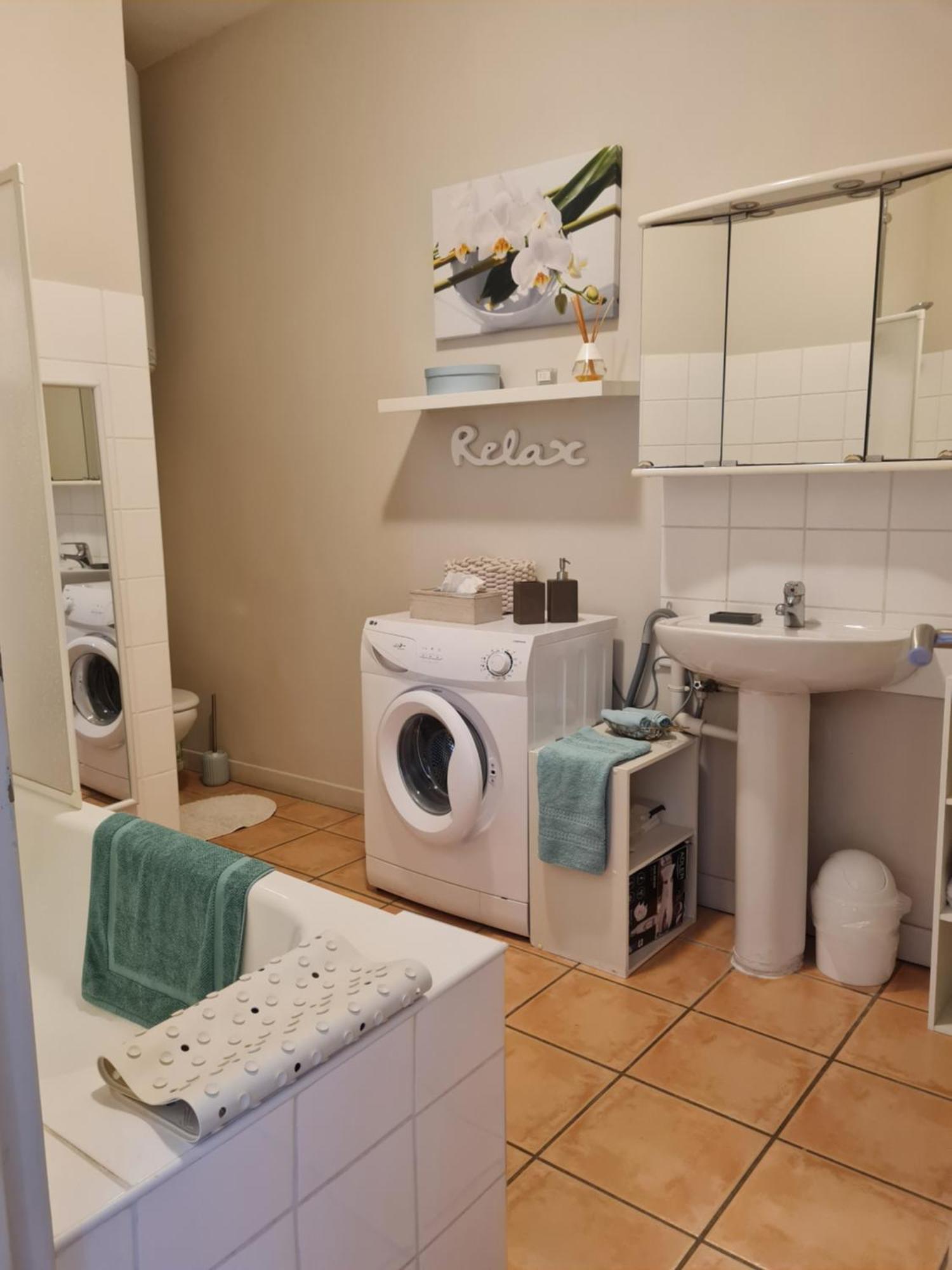 Apartamento Le Prieuré Villeneuve-lès-Béziers Exterior foto