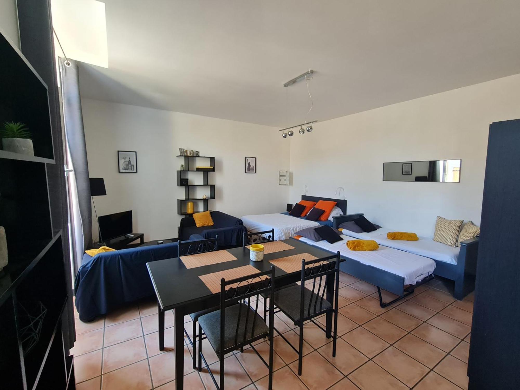 Apartamento Le Prieuré Villeneuve-lès-Béziers Exterior foto